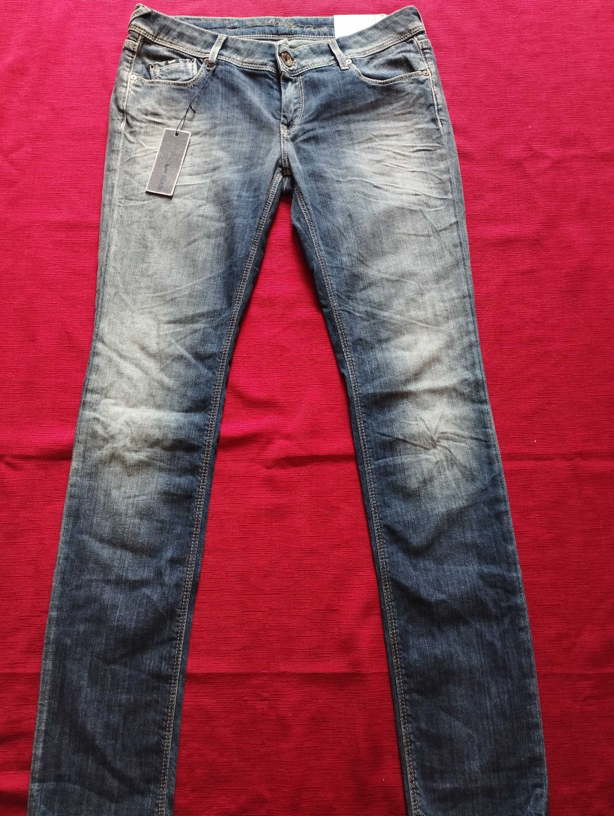 Жіночі нові оригінальні джинси GAS є в наявності розмір L і М