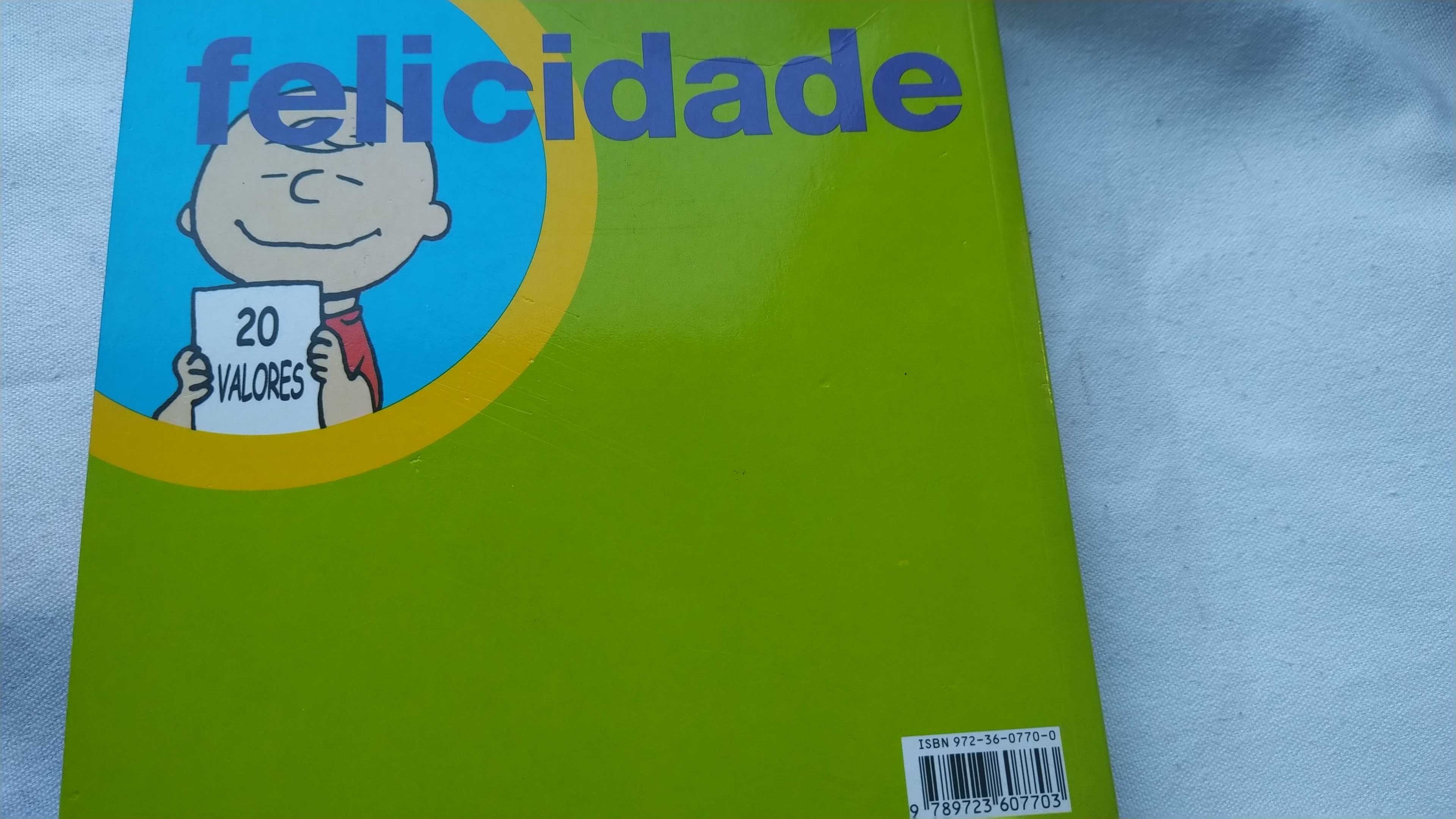 Livro Snoopy "Felicidade"