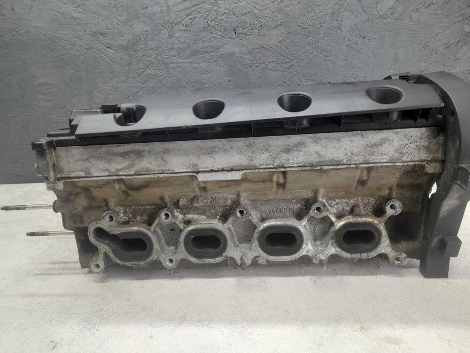 ГБЦ Головка блока Citroen C5 Peugeot 406 407 1.8 16V
