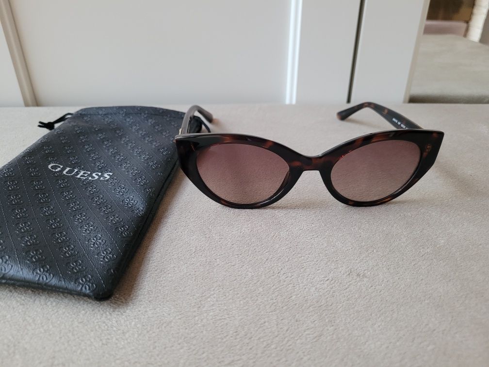 Okulary Przeciwsłoneczne Damskie Guess GF6176 52F