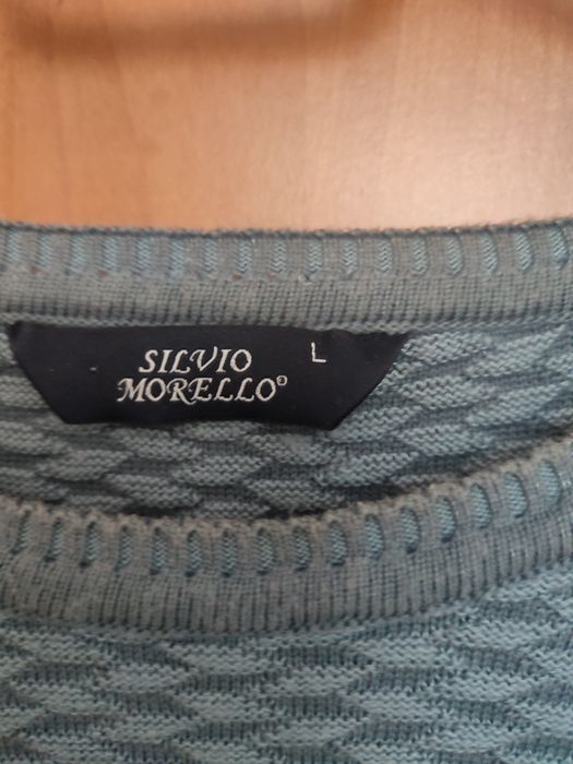 Светр молодіжний.