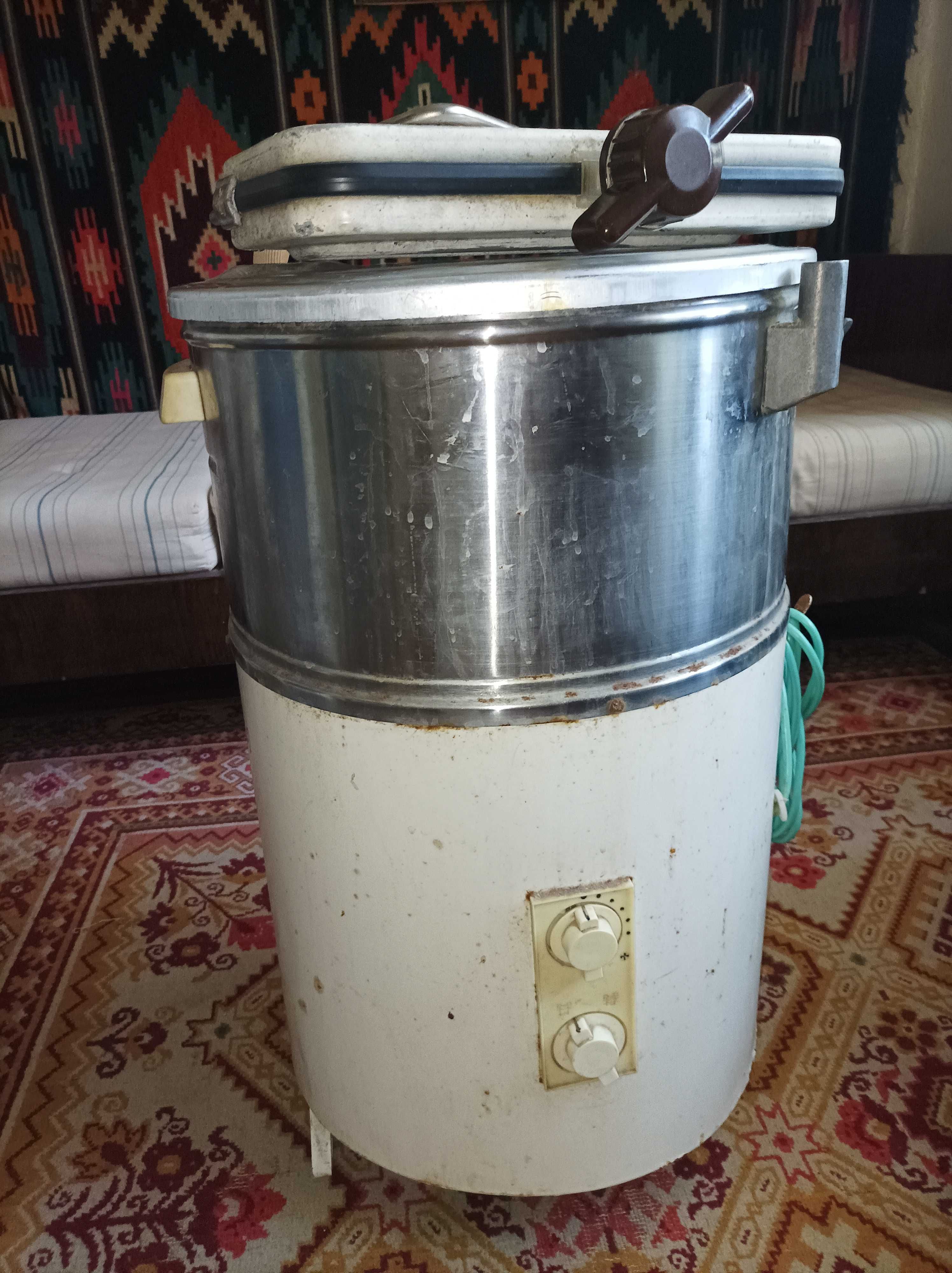 Стиральная машина "Рига".