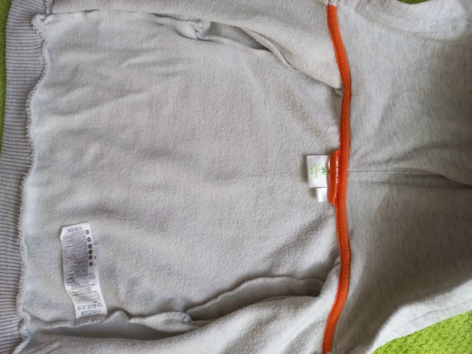 Bluza z kapturem Kubuś Puchatek Cool Club 86