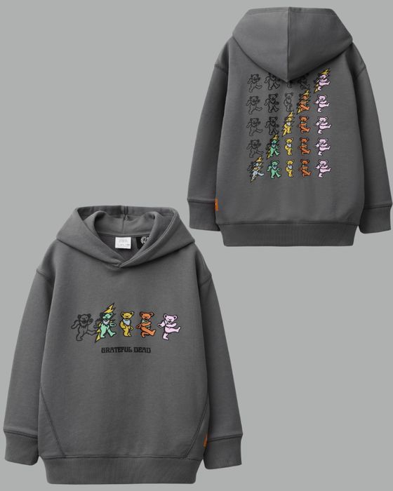 Утеплене худі з принтом Zara.