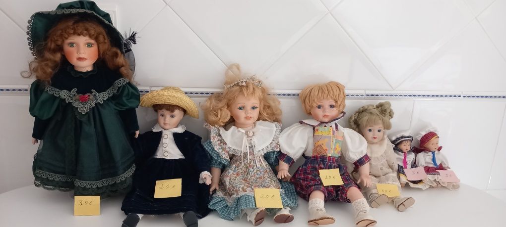 Bonecas/bonecos,  em porcelana