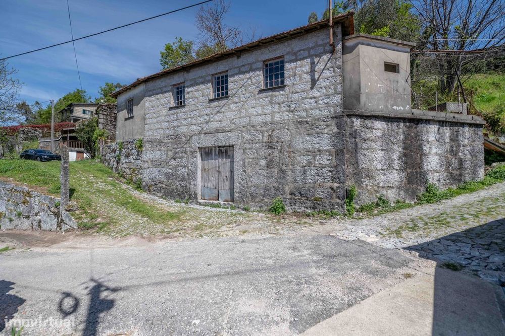 Moradia T6 para venda