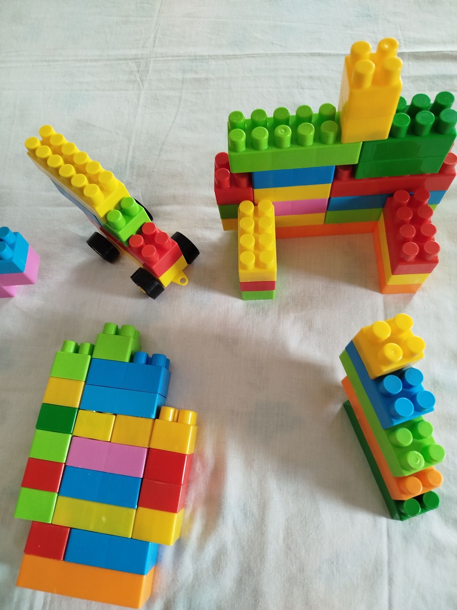 Legos-  67 peças