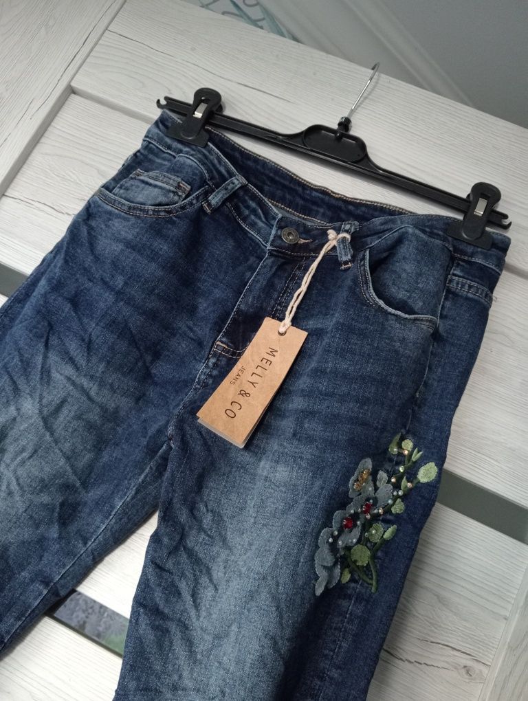 Spodnie jeansowe damskie Melly&Co