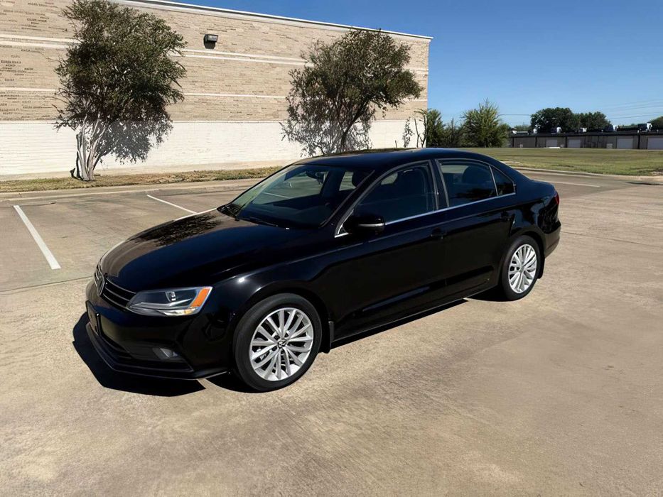 Volkswagen Jetta      2016