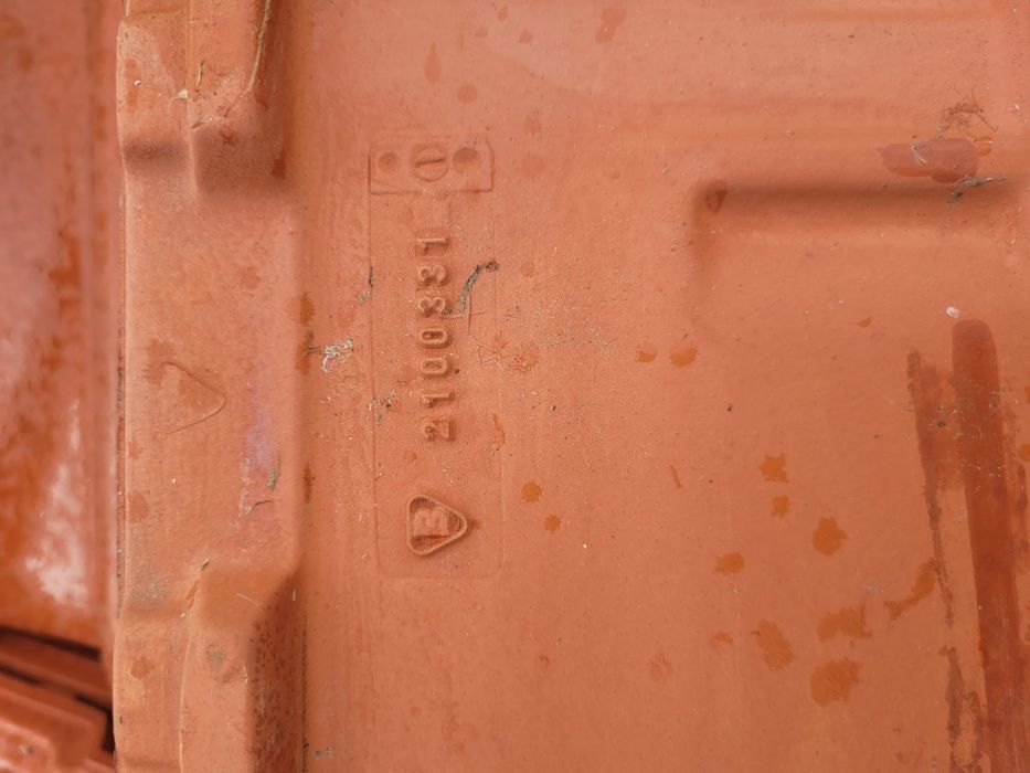 Dachówka ceglasta miedziana ceramiczna  gąsiory super stan Brass ruppC