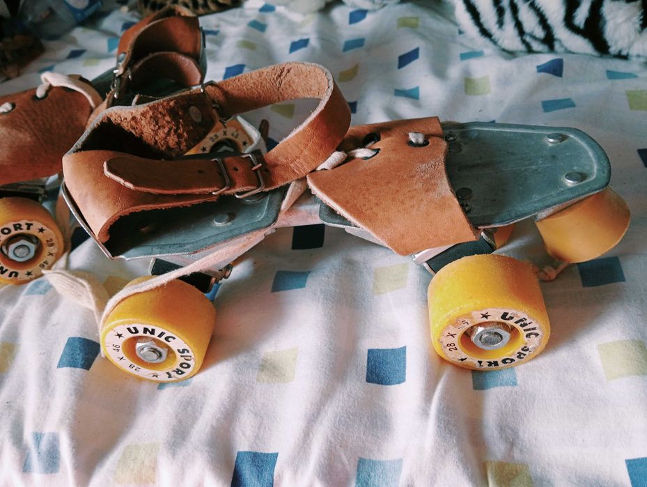 Patins 4 rodas como novo