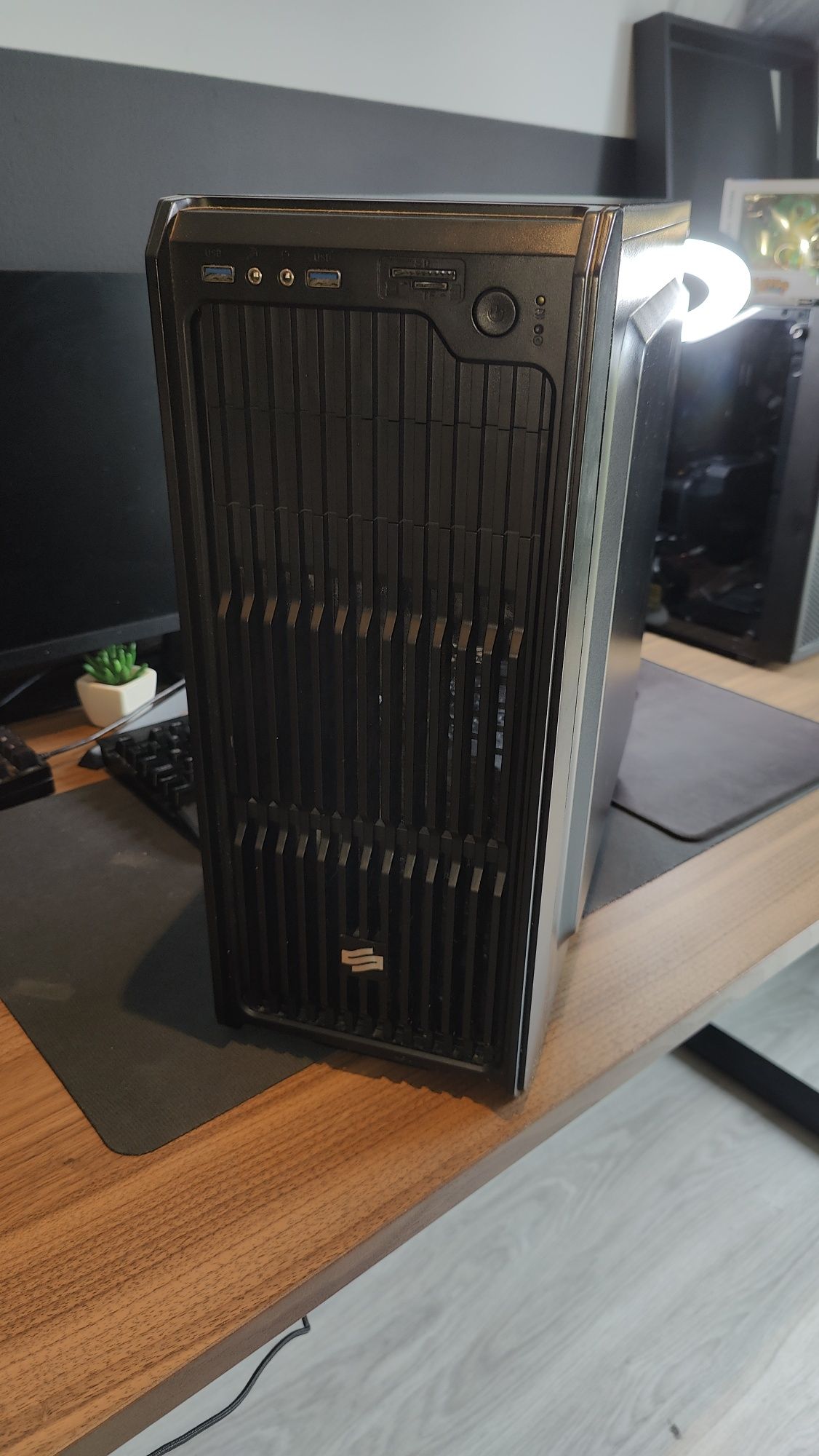 Obudowa SilentiumPC Regnum RG2 ATX