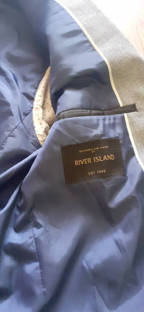 Брючний костюм  River Island