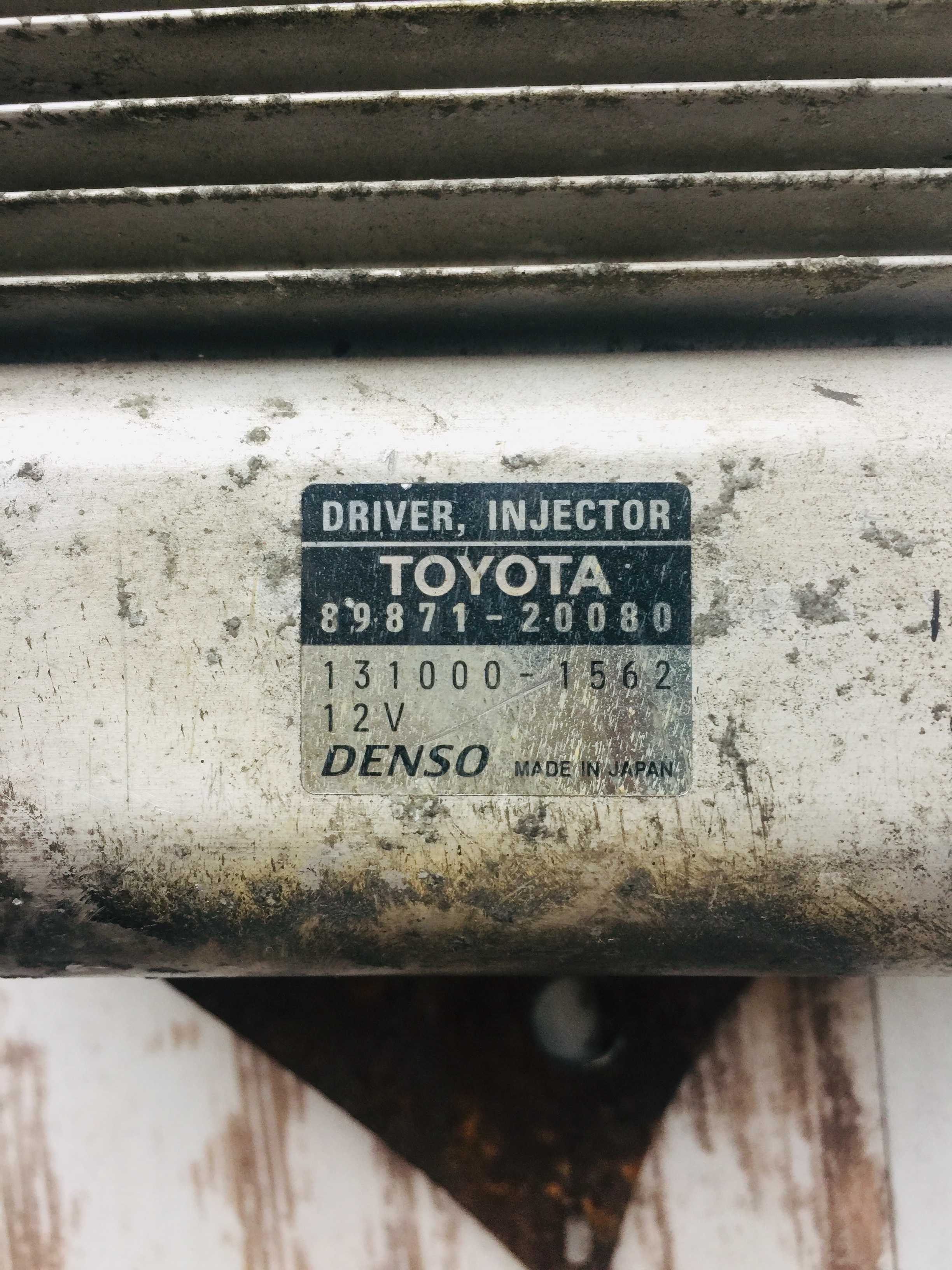 DENSO moduł wtryskiwaczy Toyota Avensis T27 Verso RAV 4 Hilux