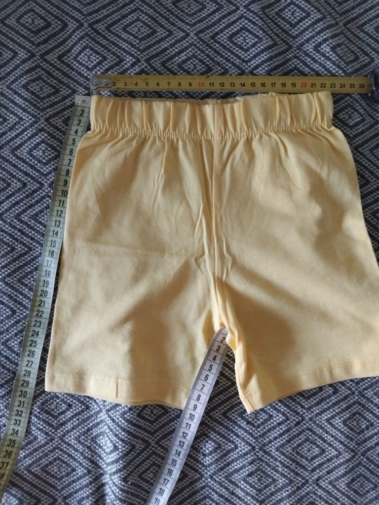 Продам детский комплект из футболки и шортиков/шорты
