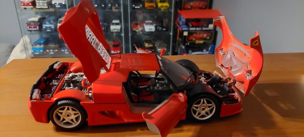 Model 1:18 Ferrari F50 Bburago
