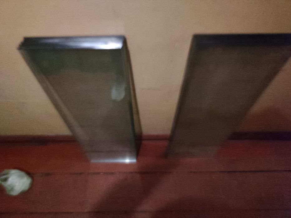 Pólki szklane szlifowane