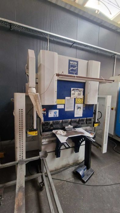 Prasa krawędziowa CNC MVD 80T/2500mm (ok. 2010)
