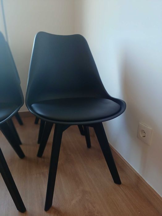 4 Cadeiras em excelente estado