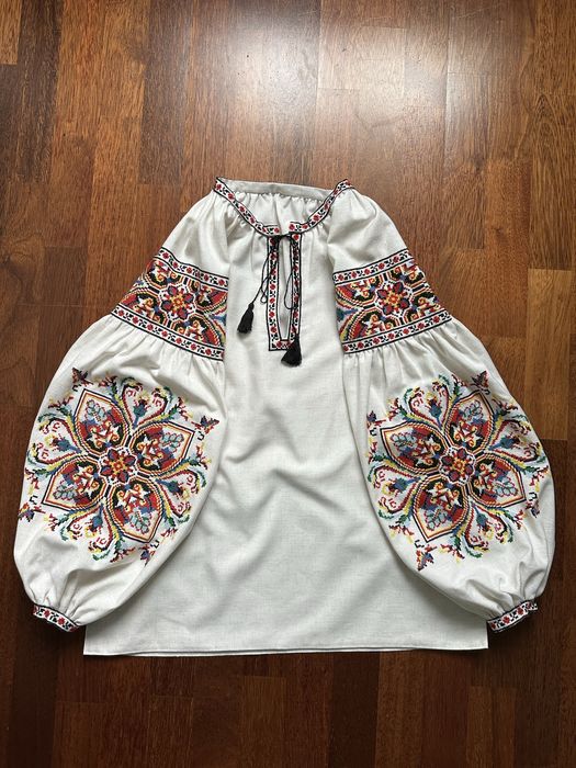 Вишиванка жіноча