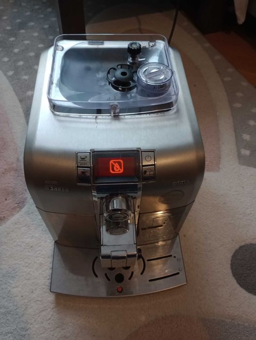Do sprzedania ekspres do kawy Saeco Syntia