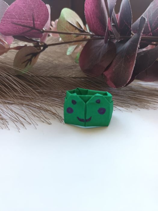 Pierścionek origami, żabka