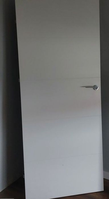 Drzwi Kompletne Porta Bezprzylgowe z Oscieznica Regulowana Lewe