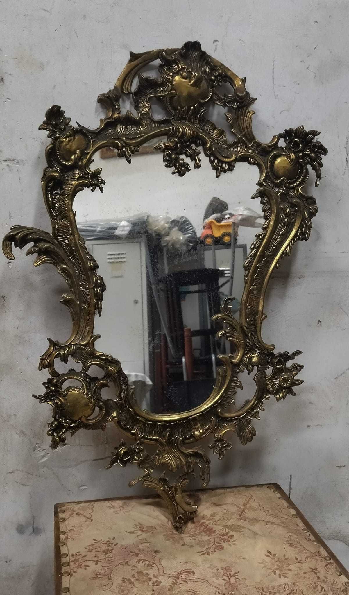 Espelho vintage de parede em latão. Brass wall mirrors