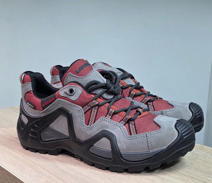 Кроссівки Lowa  трекінгові  ZEPHYR GTX LO TF WS