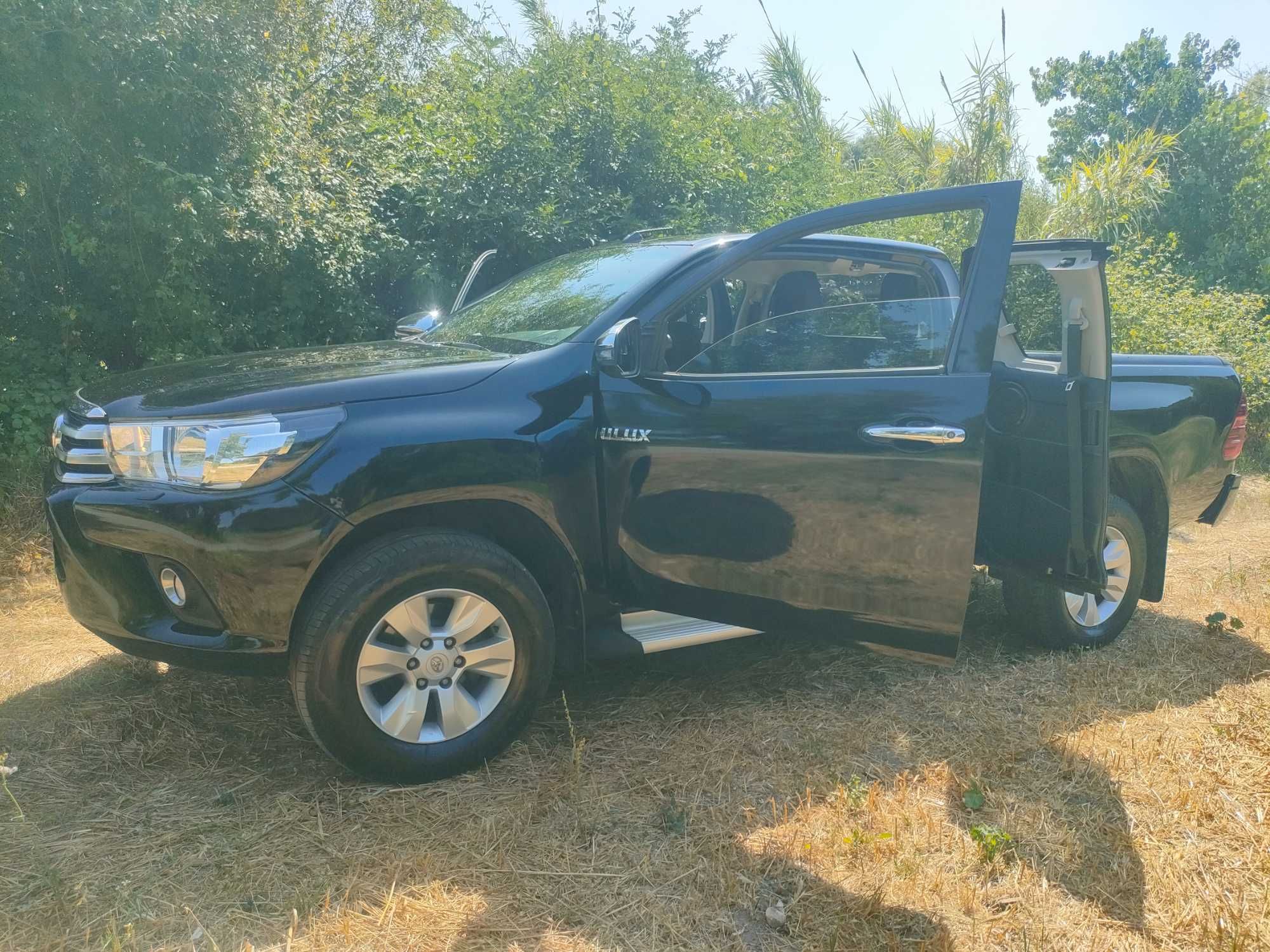 Toyota Hilux King 4x4 4 lugares