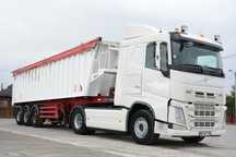 Stas 45 m3 / 2008 r. / 6300 kg / Klapo-drzwi / Aluminiowy wywrot  Stas 45 m3 / 2008 r. / 6300 kg / Klapo-drzwi / Aluminiowy wywrot