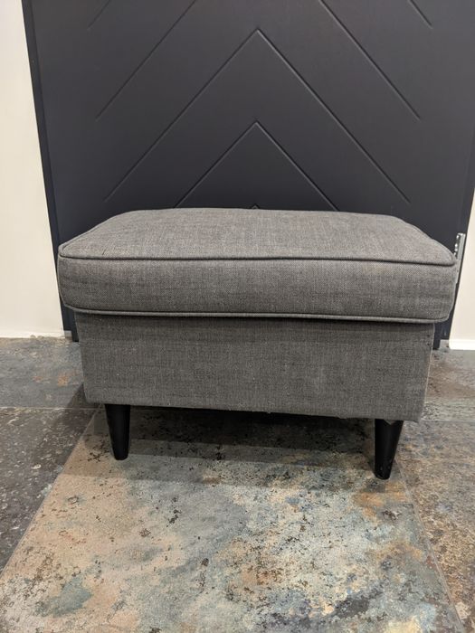 Podnóżek taboret Strandmon Ikea