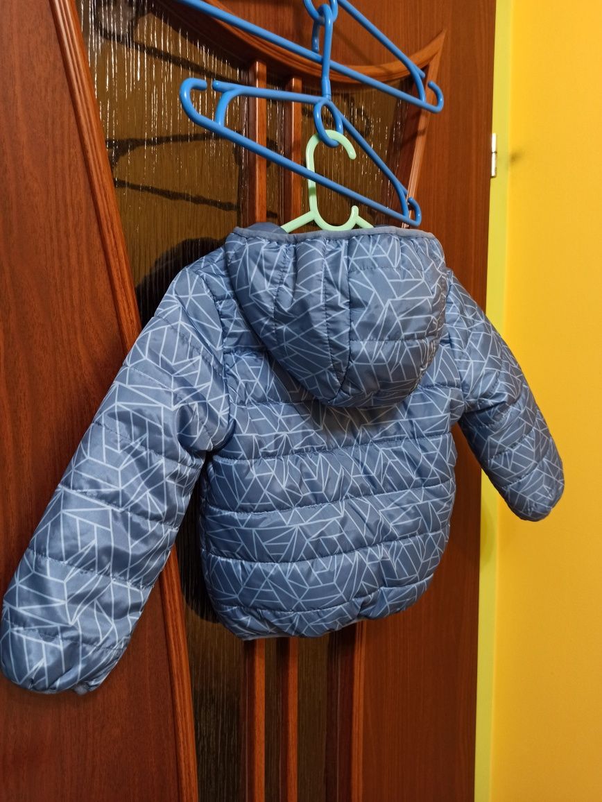 Kurtka przejściowa niebieska rozm. 98 unisex