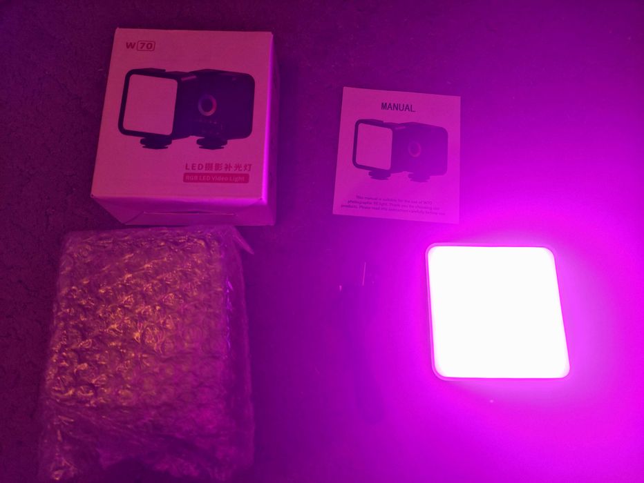 LED RGB накамерный светильник Desiontal W70 (аккумуляторный)