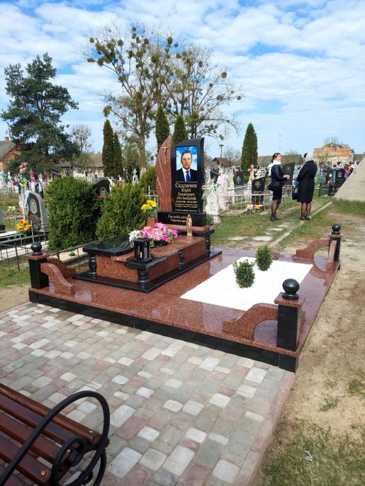 Памятники, Виготовлення пам'ятників, встановлення, доставка