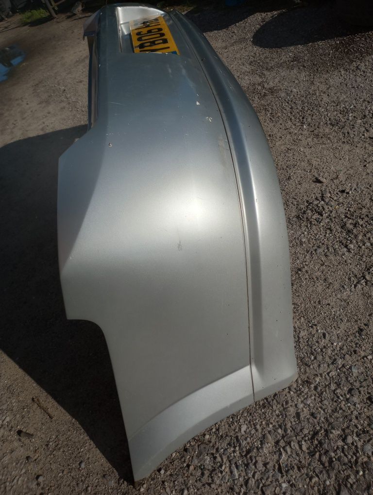 Opel Vectra C lift HB zderzak tył tylny Z157
