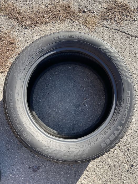 235/50 R17 Nokian (Фінляндія) 4шт./ зима