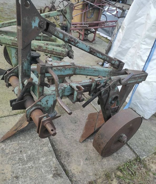 Плуг 2/30 см Unia Grudziadz