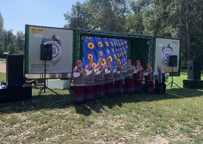 Сцена передвижная мобильная