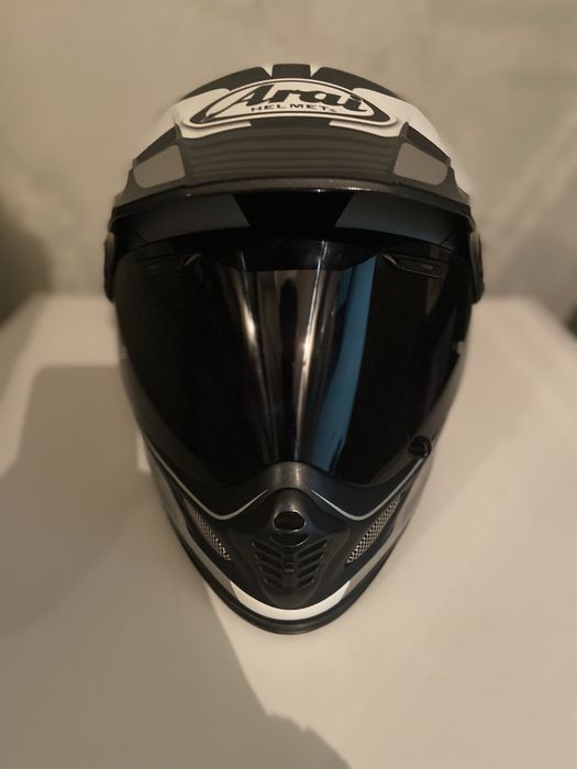 Capacete Arai Tour X4 com Intercomunicador