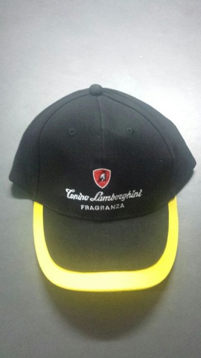 czapka lamborghini