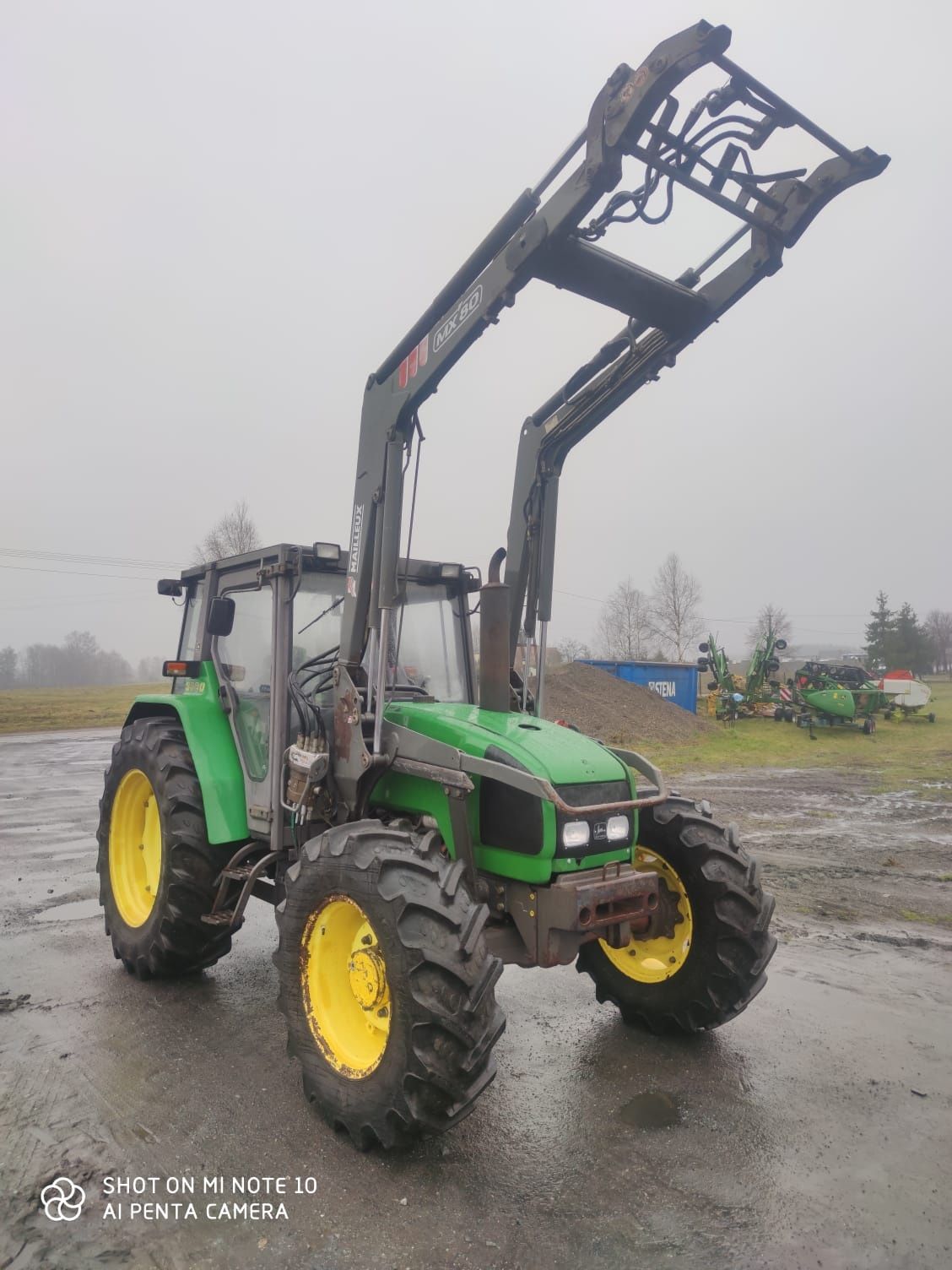 John Deere 3300 98 r. Z Turem Maillux Mx 80/ Ceres 95