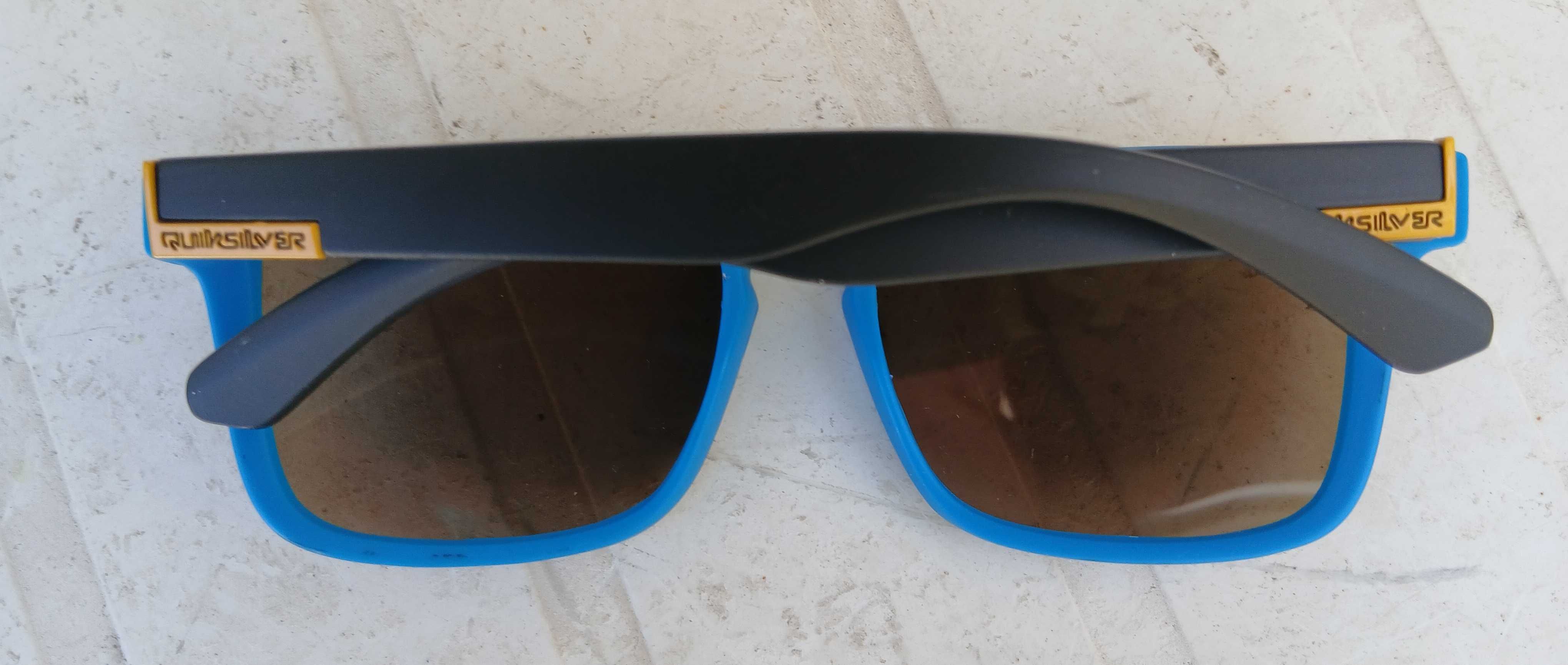 Óculos de sol Quiksilver, excelentes, UV400, a estrear