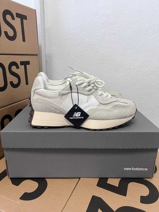 Кроссовки New Balance 327 beige / Нью беленс 327 бежевые 38 39