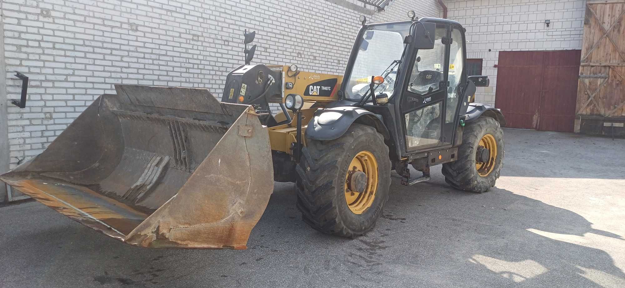 Ładowarka teleskopowa , cat th 407