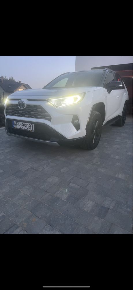 Toyota RAV4 2.5 Hybrid Selection piękna