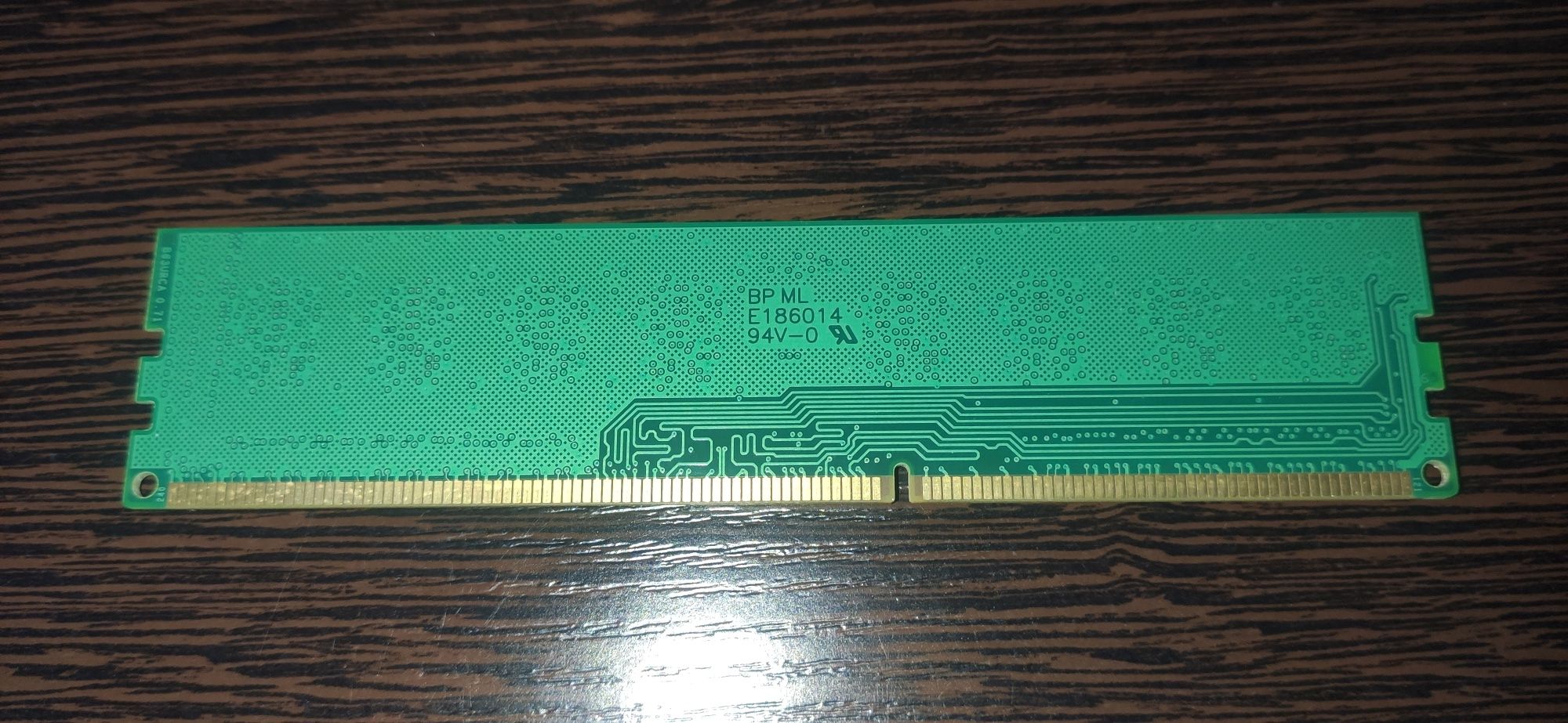 Оперативна память Apacer DDR3-1333 1 GB PC3L-10600 (AU01GFA33C9NBGC)