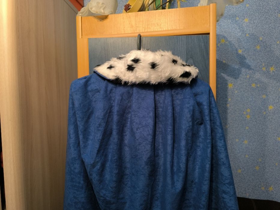 Карнавальний плащ синій від 5-8 років.