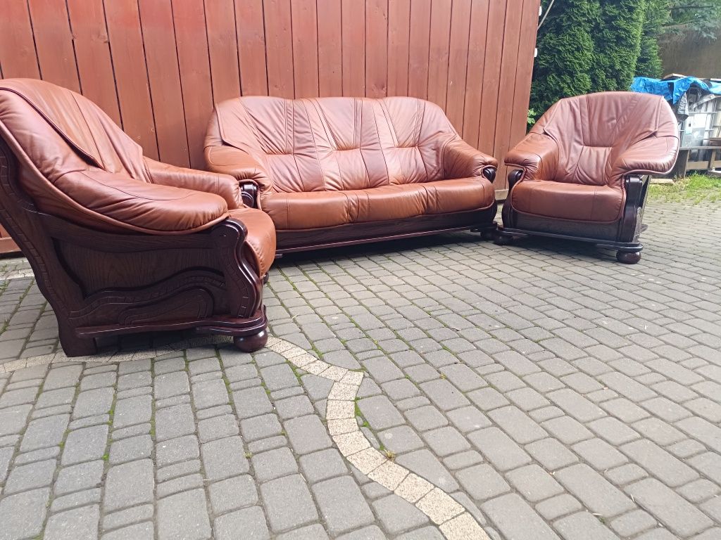 Skórzany Komplet Do Salonu: Prestiż, Wygoda i Designerski Styl w Jedny