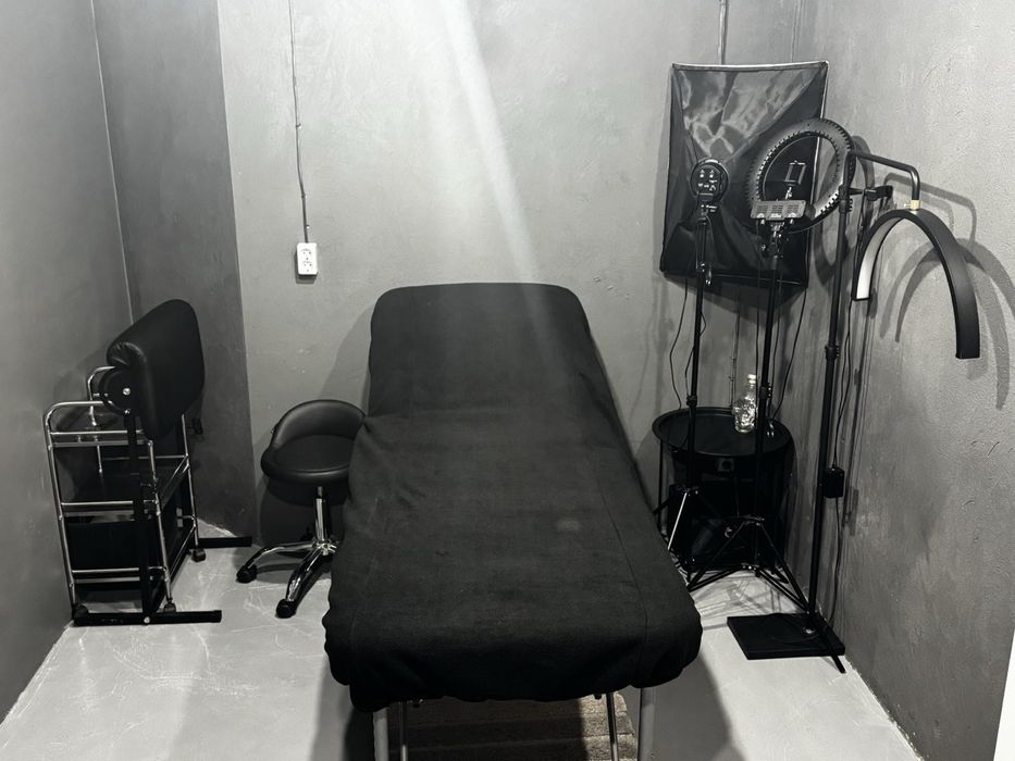 Оренда кушетка, дзеркало, робоча зона,  кабінет Новосілки Софія Нова